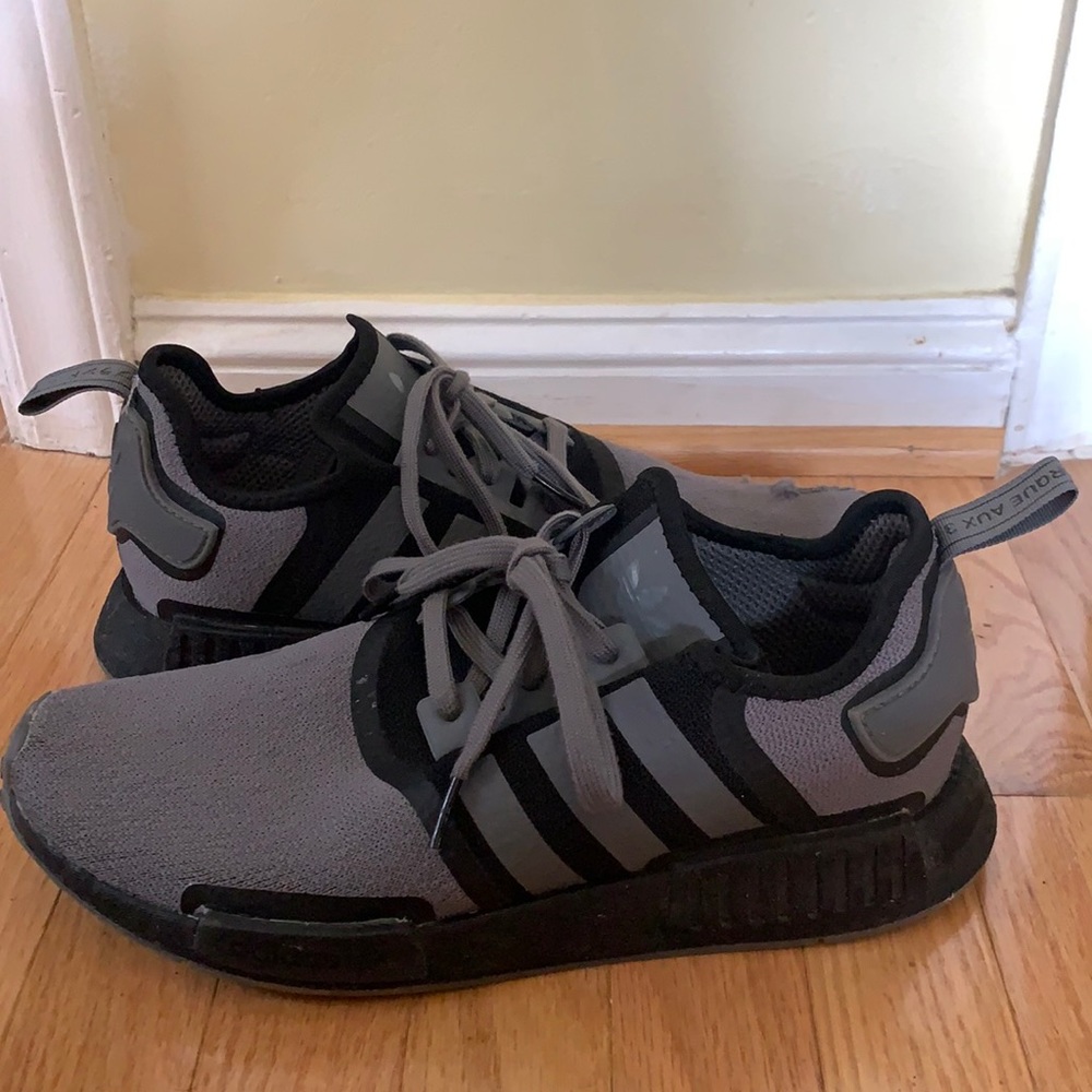Adidas Boost La Marque Aux 3 Grey & Black Size 11